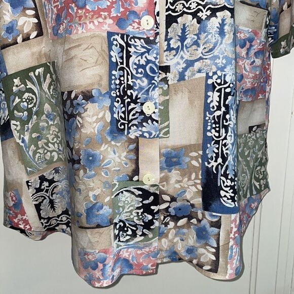 Vtg 80s/90s multi patterned multi colored short sleeve button down shirt - Picture 3 of 6
